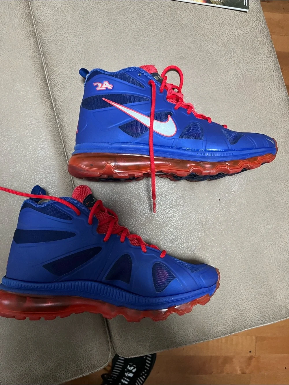 Nike youth Griffey #24  High-Top Sneakers in Blue and Red
